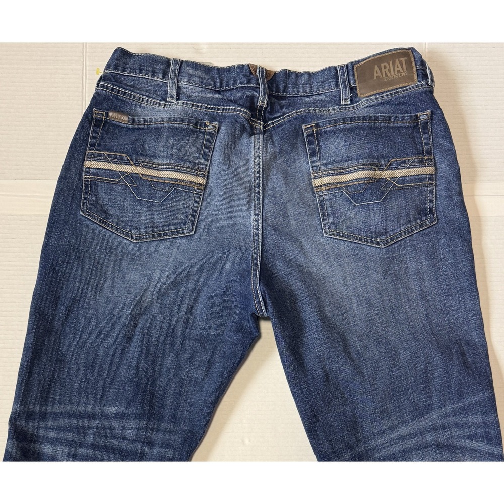 ARIAT M4 - Men's Jeans - Low Rise Bootcut Western Cowboy Blue Denim - 38x30